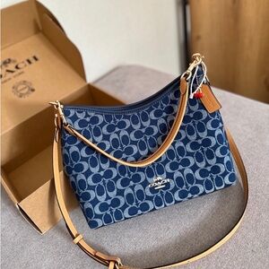 😻Coach Blue Denim Monogram Shoulder Bag Everyday Crossbody